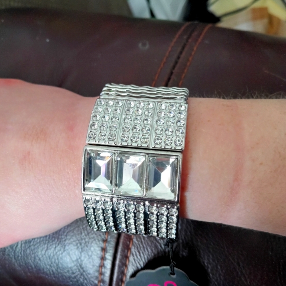 Paparazzi Dramatic Diva Bracelet